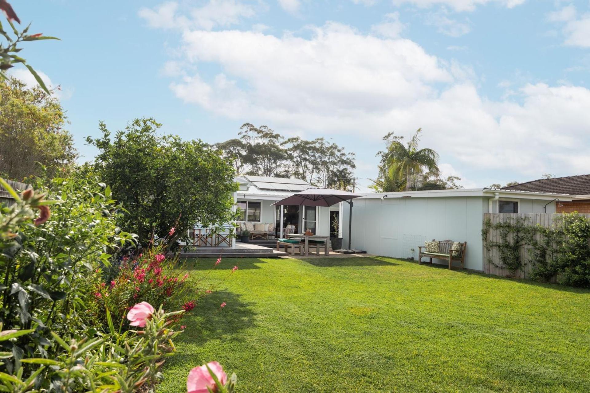 Miramar Coastal Cottage Narrawallee Extérieur photo